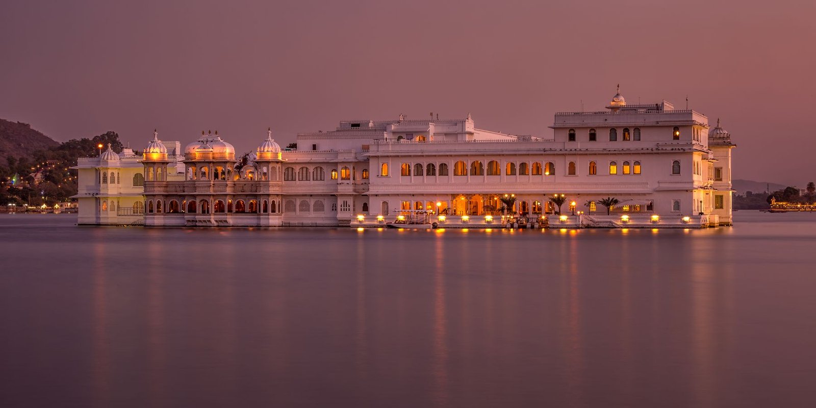 The Lake Palace lit up on Lake Pichola at Udaipur at dusk