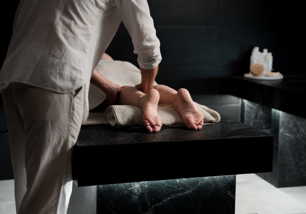 A massage treatment in progress