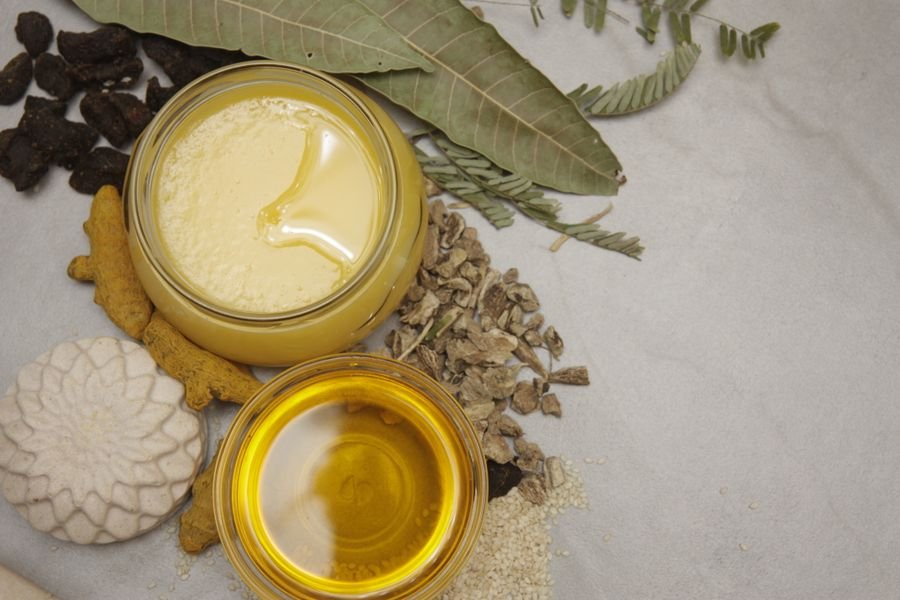 Oils and preparations set out for treatment